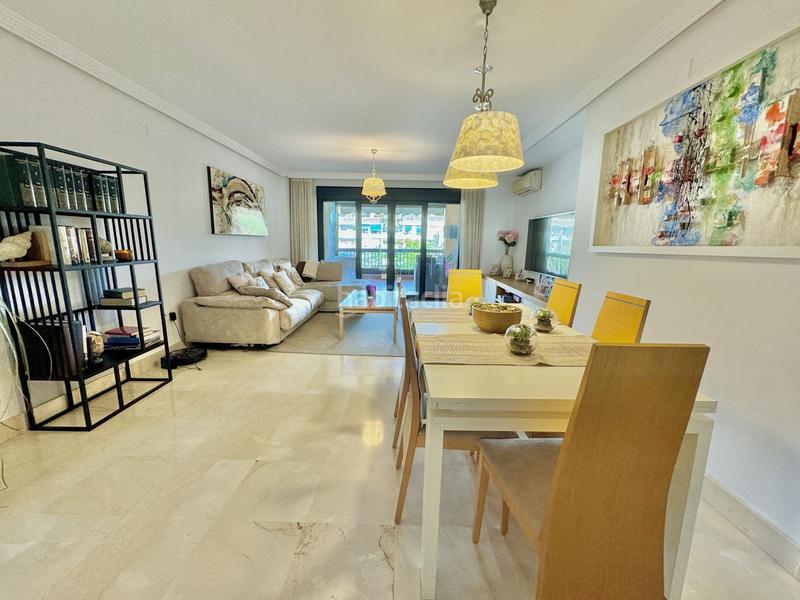 Foto 7d4afef2-e316-4e1a-aa80-00801b2569df. Appartement mit parking pool in San Pedro de Alcántara Pueblo Marbella