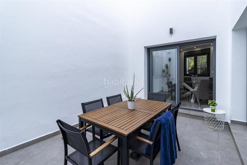 Foto b59aeb90-977d-4cf4-80a7-cc50bf98024b. Casa a schiera con parcheggio piscina in San Pedro de Alcántara Pueblo Marbella