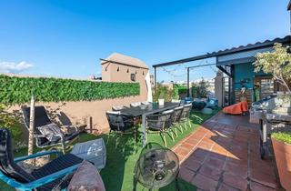 Attique à Nueva Atalaya. Exclusivo ático dúplex esquina en venta en selwo, estepona.