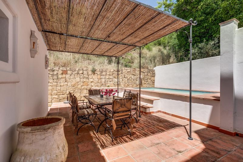 Foto 0c3d83b4-9362-48ac-834c-0c0b7ca98693. Planta baixa amb aparcament piscina a La Zagaleta Benahavís