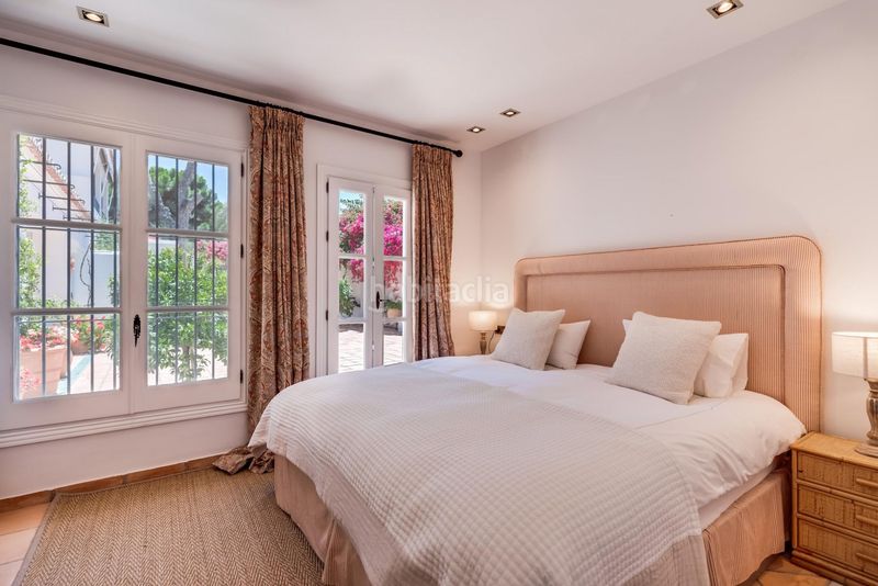 Foto f618e019-bd50-4ba1-ba4f-2f36e66e0369. Planta baixa amb aparcament piscina a La Zagaleta Benahavís