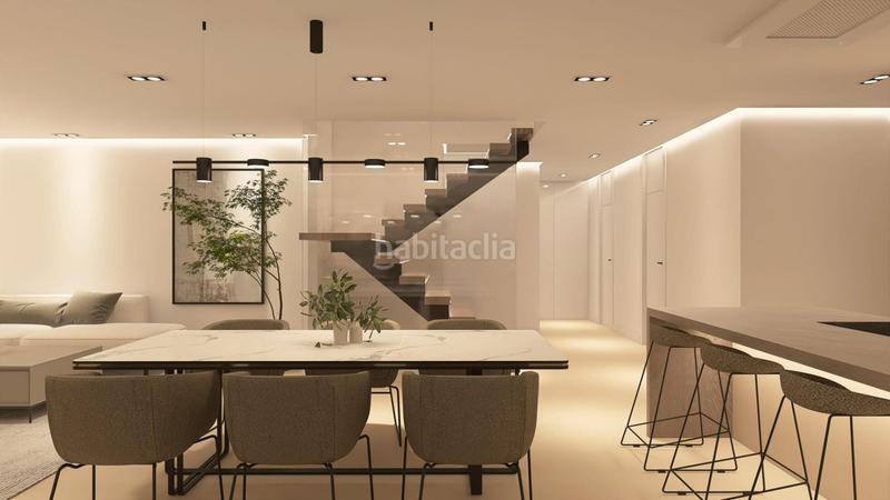 Foto c69a956a-841a-4942-9d90-c9a69d7eb008. Dúplex apartamento dúplex en venta en el paraíso, este. en Estepona