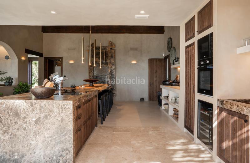 Foto d7e69318-3341-44d9-924e-5705f8d529cb. Casa con parcheggio piscina in La Concha - Resina Golf Estepona