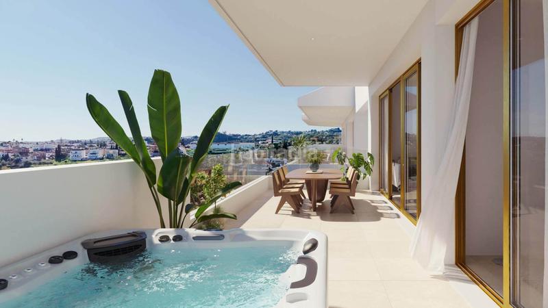 Foto 096b18a1-51d7-421b-9653-7820affcad80. Ground floor with heating parking pool in Los Pacos Fuengirola