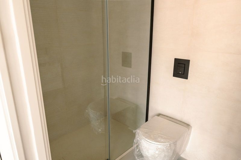 Foto 43d33844-fecc-453f-be20-023541090de1. Àtic amb aparcament piscina a Centro Estepona