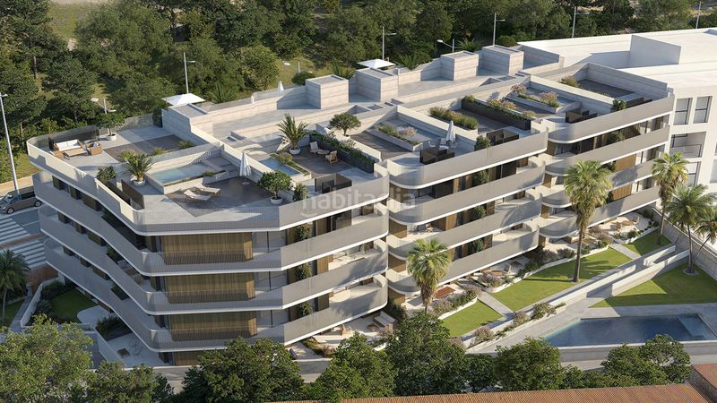 Foto 4b3aa32e-f58e-43c6-aaff-f85079bf3979. Àtic amb aparcament piscina a Centro Estepona