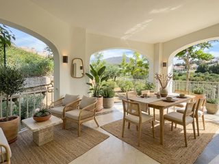 Casa a schiera in Valle Romano Golf. Adosado en esquina con jardín privado