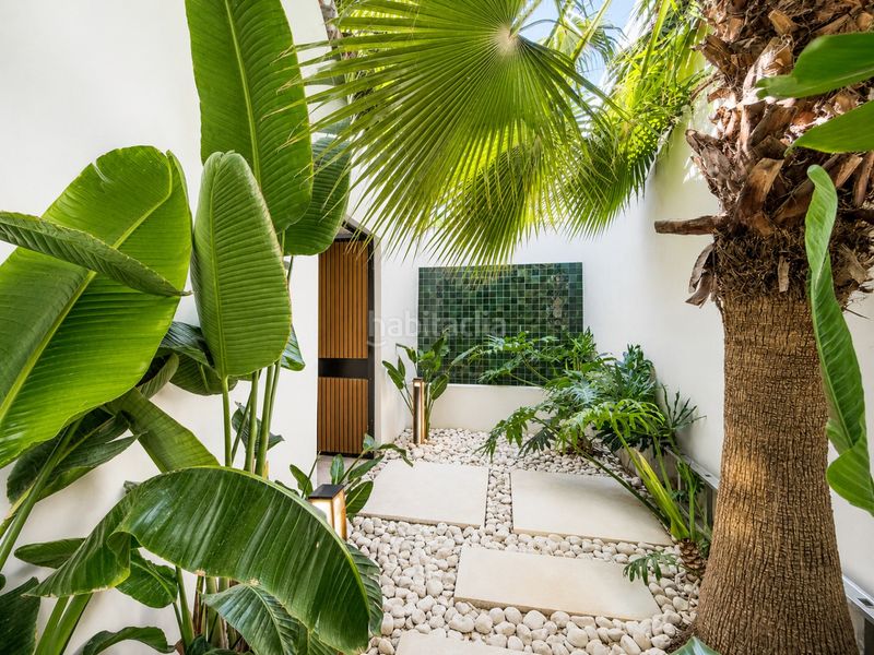 Foto a0c958c6-2ea4-48bc-add5-463146fc3dff. Casa amb aparcament piscina a Nueva Andalucía centro Marbella