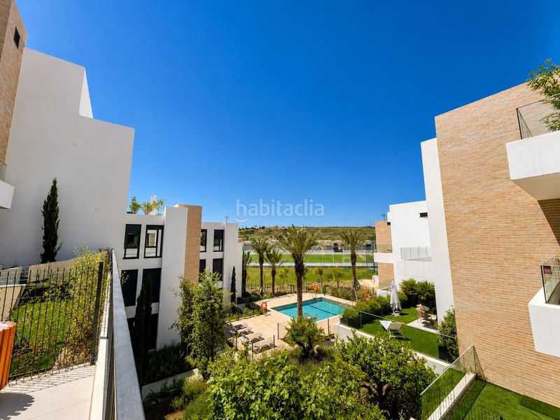 Foto aadad0f0-e44c-4da5-ba5e-3cccddbd72de. Àtic amb aparcament piscina a Centro Estepona