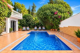 Location Maison à Nagüeles Alto. Villa en alquiler de larga duración en serra blanca, marbella