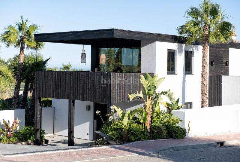 Foto 2813f19d-e0af-42f6-a346-fdedf96f6331. Casa amb aparcament piscina a Valle Romano Golf Estepona