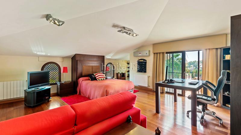 Foto 1a5ee735-3ce1-42a5-8cd6-02a583436580. Haus mit parking pool in Nueva Andalucía centro Marbella