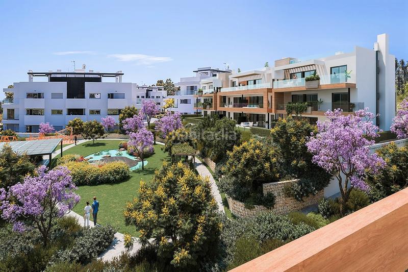 Foto efcfb751-2ad0-4024-a232-37f2111766af. Planta baixa amb aparcament piscina a Nueva Atalaya Estepona
