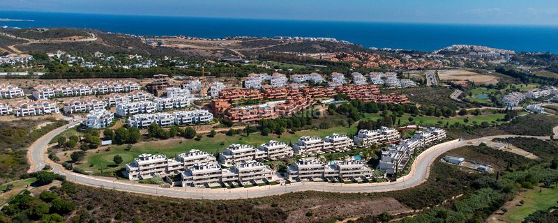 Foto 05968725-a069-403d-ba7e-713ce2cc0faa. Planta baixa amb aparcament piscina a Casares pueblo Casares