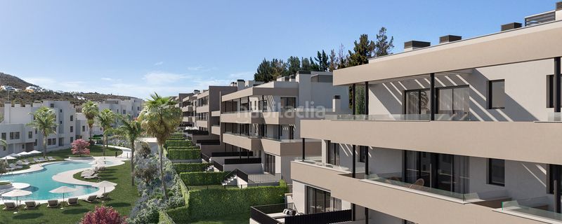 Foto f8dbb1ef-d7ac-4e62-91c0-85934436985a. Planta baixa amb aparcament piscina a Casares pueblo Casares