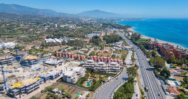 Foto 94a61cb8-c70a-448a-958c-3d00270790cd. Àtic amb aparcament piscina a Centro Estepona