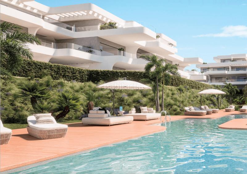 Foto a028768b-7d2c-41ca-8751-7e642c51f875. Àtic amb aparcament piscina a Centro Estepona