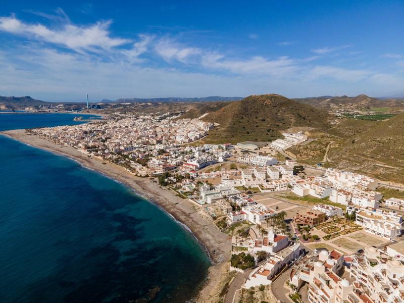 Foto 9db70735-bc98-49e9-b8e9-bc0047c83ea7. Residential plot in calle luis gordillo 8 in Carboneras