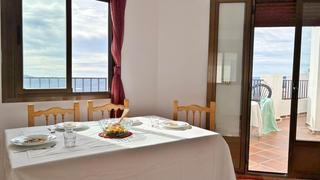 Apartament a Calle mauricio 10. Venta de apartamento en laroles