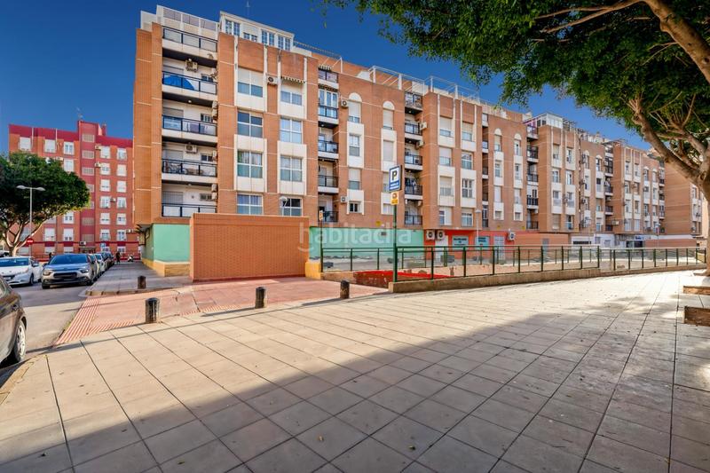 Foto d5e44408-924a-4b6e-a694-2b8305c3050a. Posto auto in calle calle ferrocarril in Ciudad Jardín - Tagarete - El Zapillo Almería