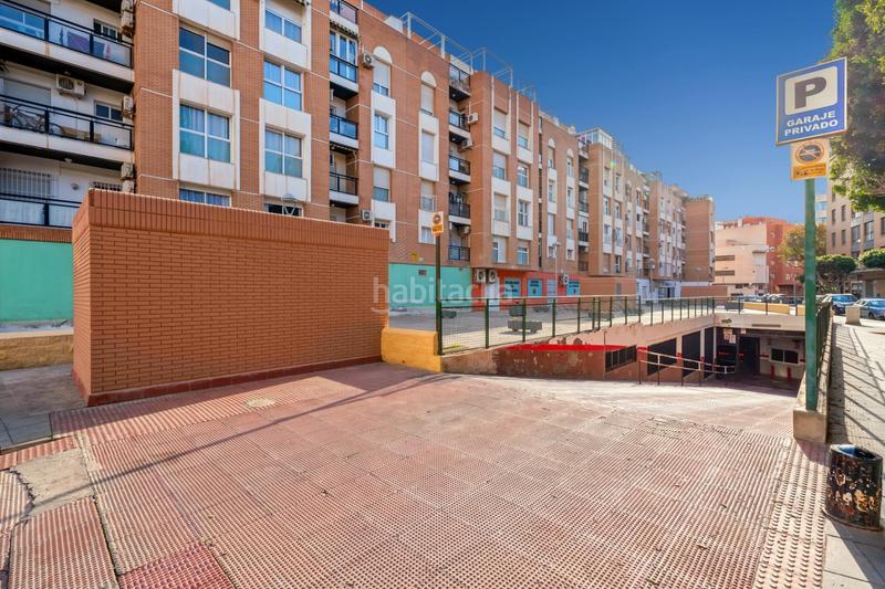 Foto d8e1a32d-ee6e-437d-a63c-7bfa729a887e. Posto auto in calle calle ferrocarril in Ciudad Jardín - Tagarete - El Zapillo Almería