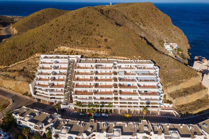 Foto 81c2c862-a613-43a1-bf88-4737f2e5c13a. Duplex dans calle mojácar 24 dans Carboneras