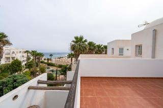 Dúplex a Calle mojácar 24. Magnifico duplex nuevo a estrena con vistas al mar