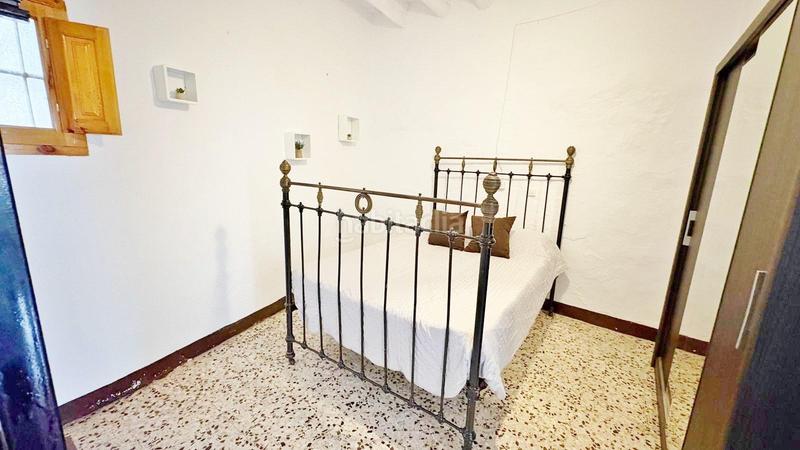 Foto 13d10694-aa00-4b2e-a7c7-92676fc7fcfb. Casa a calle rabitillas 11 a Ugíjar