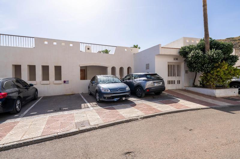 Foto 1ca8df73-3f4a-4a05-a04c-01c4172e0079. Apartament a calle mojacar 24 a Carboneras