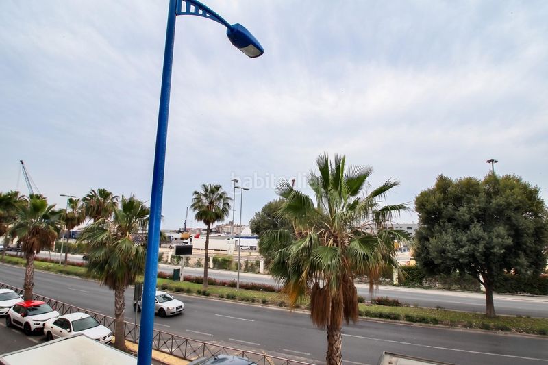 Foto 7658c604-c7e0-4ac2-b6f5-c0eb276b7a42. Edifici a carretera de málaga 21 a La Chanca - Pescadería Almería