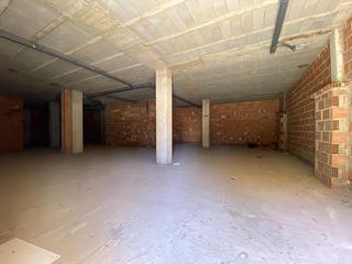 Miete Geschäftsraum in Calle de la costa verde 10. Se alquila local estratégico en aguadulce