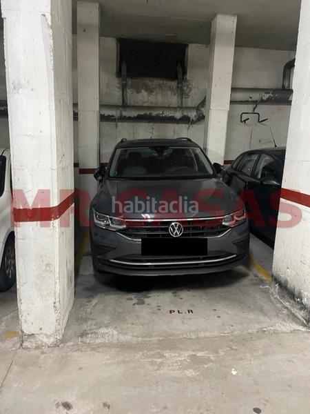 Foto 9916320f-a2c5-4357-92c9-c4d7bc521f4f. Aparcament cotxe a Mercat Rubí