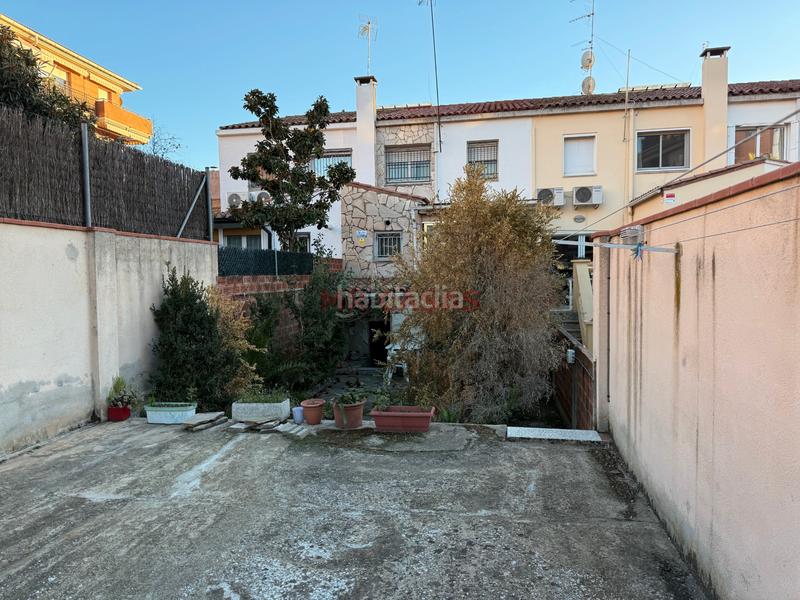 Foto 1aca8bbe-b6f8-4d37-b16c-13a5601fcd3b. Maison jumelée avec chauffage parking dans Centre Rubí