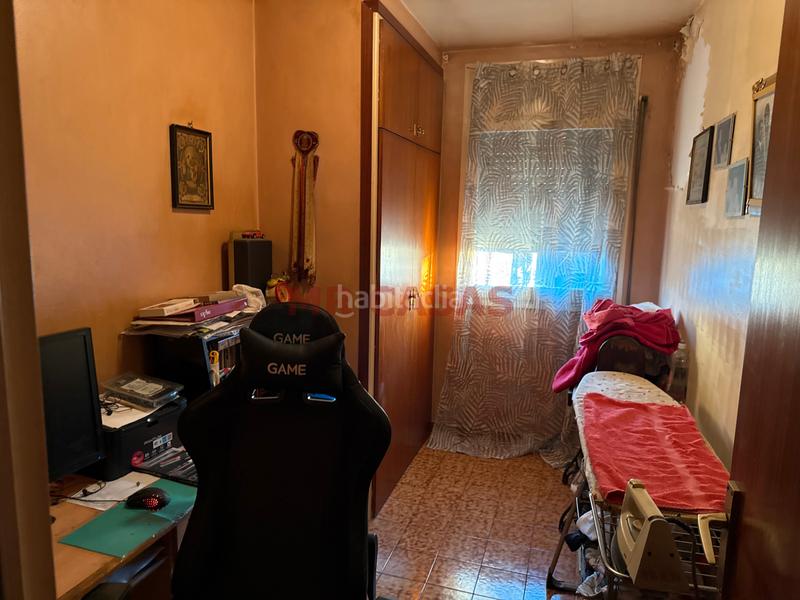 Foto 56fcdd15-cdeb-4ce8-90e4-d2e466bc476a. Maison jumelée avec chauffage parking dans Centre Rubí