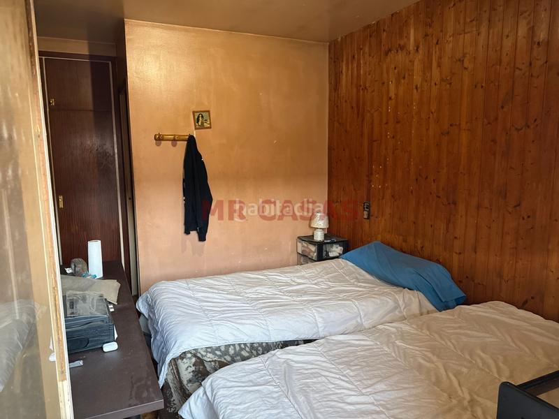 Foto 5d06d493-e500-4f35-b617-aae8b3f84ff7. Maison jumelée avec chauffage parking dans Centre Rubí