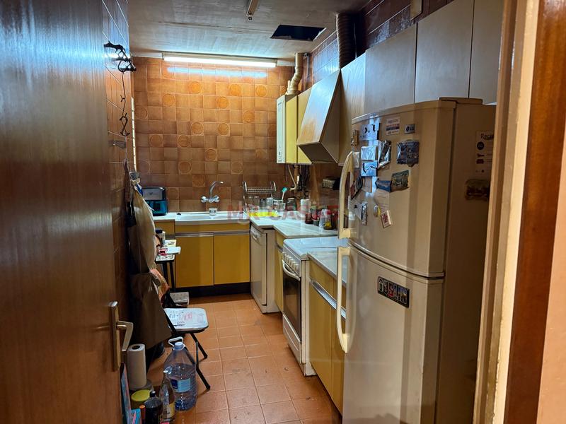 Foto 91ad86ea-6d44-41fe-a13f-5d9a0eefbe5c. Maison jumelée avec chauffage parking dans Centre Rubí