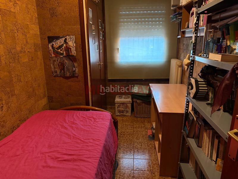 Foto b7df0f5b-7d7b-4b8b-b1ab-29145c95d8a6. Maison jumelée avec chauffage parking dans Centre Rubí