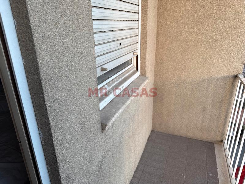 Foto c9bb3ab4-9023-4178-8868-4201c0f0321b. Maison jumelée avec chauffage parking dans Centre Rubí