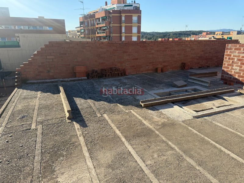 Foto 4524dc09-9276-42ce-b48c-6001db597a71. Edifici a Zona Nord Rubí