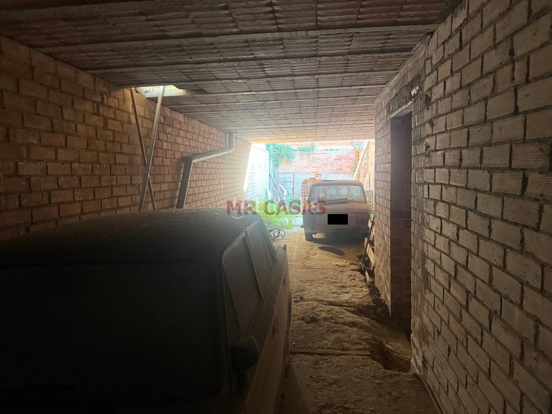 Foto 4de2e79d-d49f-41e4-8da2-2a28233a0c77. Edifici a Zona Nord Rubí