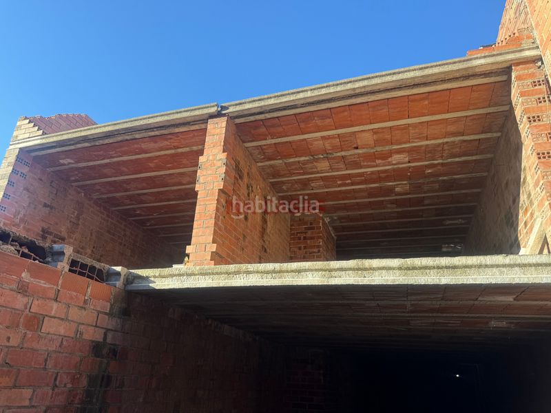 Foto bb6601ed-4975-454d-8618-da7fdee7c09a. Edifici a Zona Nord Rubí