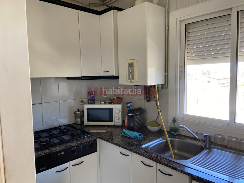 Foto 9330f9e7-b515-4ea4-b436-8d802d068454. Pis amb calefacció a Can Vallhonrat Rubí