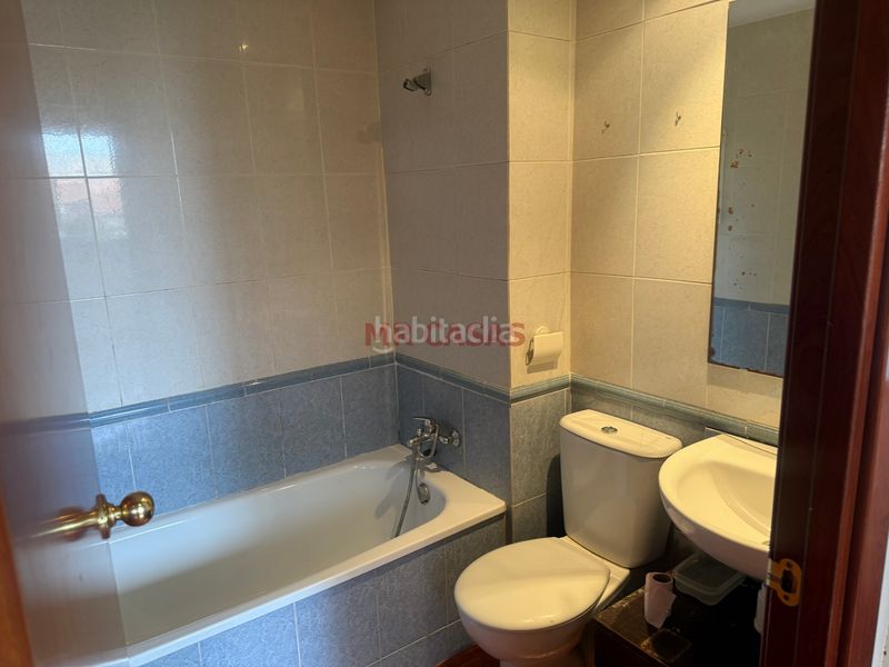 Foto 6fbdb4ce-5ec0-4181-95a3-d90c416f28ac. Pis amb calefacció aparcament piscina a Zona Nord Rubí