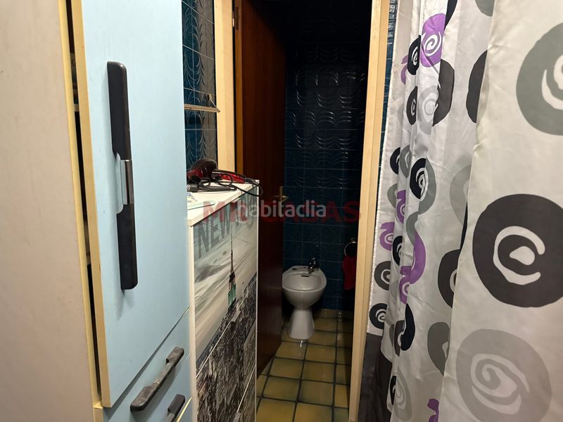 Foto ded3869b-9f2d-405c-88b0-63d0d6131947. Casa adossada amb calefacció aparcament a Centre Rubí
