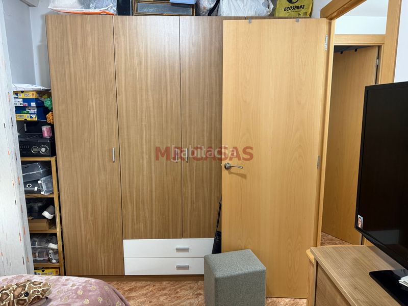 Foto e32f9ab8-78c5-42b2-aeb2-6039f8ee1da6. Piso perfecta ubicacion en Progrés Rubí