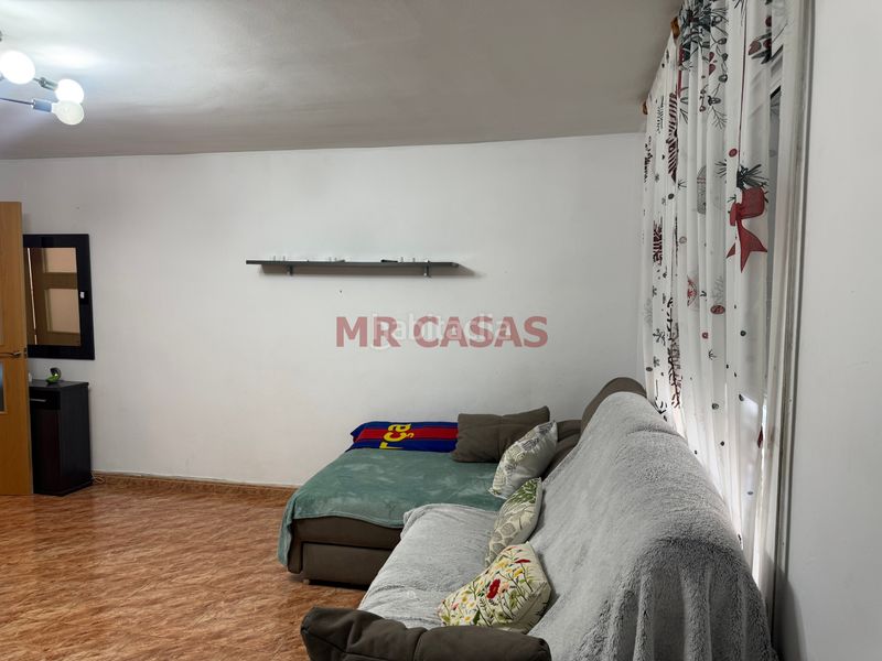 Foto fd9e5a68-5994-42db-9a5e-a381258b6e63. Piso perfecta ubicacion en Progrés Rubí