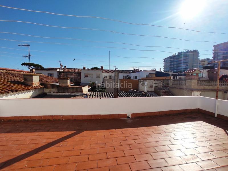 Foto 9fb82838-4f1b-4842-bdcb-70f539db6165. Casa adossada a Els Pins Blanes