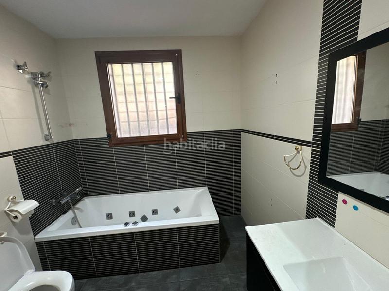 Foto 38d7c697-d31b-45e4-b2dc-d6450d6c5b77. Casa amb calefacció a Urbanitzacions Mataró