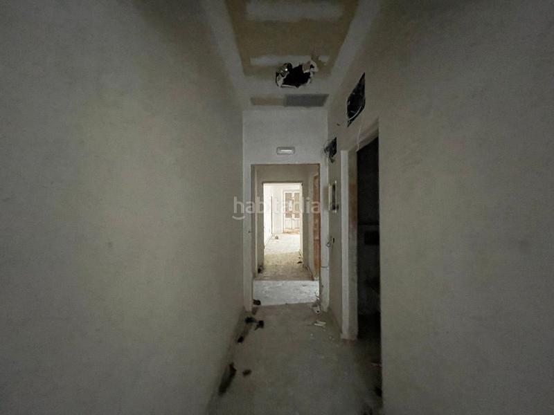 Foto 06632d66-b3f5-4fe2-823c-1c2676395536. Édifice dans Bisbal d´Empordà (La)