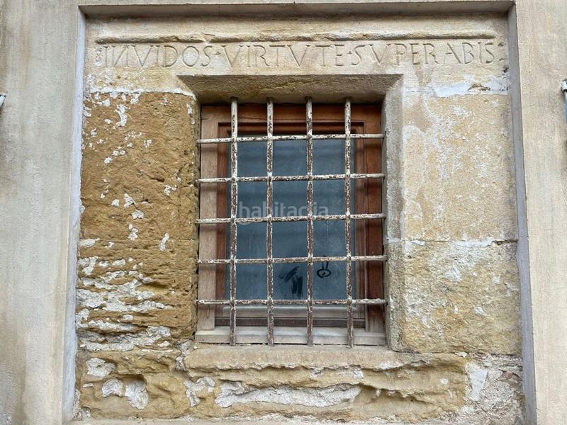 Foto 0b630fab-a0dc-4e57-b48a-4a297b69c5a8. Édifice dans Bisbal d´Empordà (La)